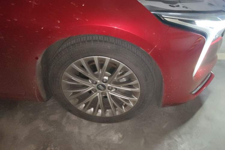 Used Bestune B70 2021 1.5T Automatic Enjoyment Model Right Front Wheel Hub