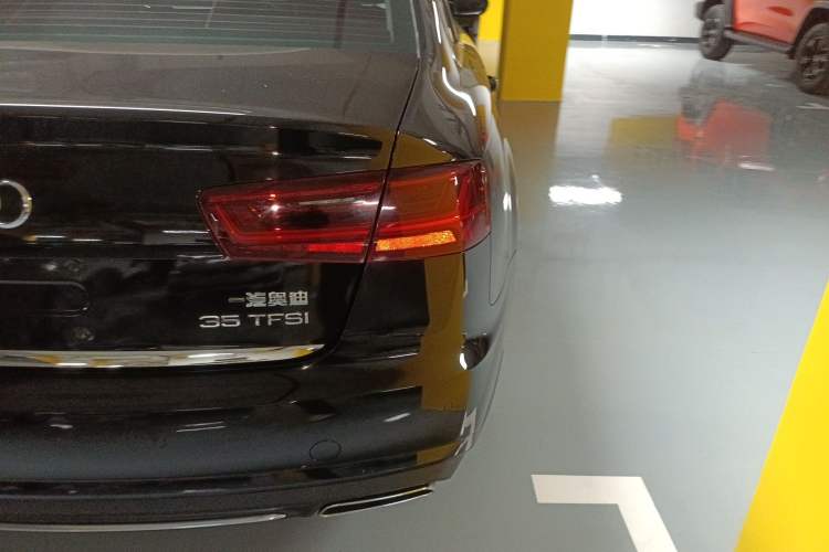 Used Audi A6L 2018 30th Anniversary Edition 35 TFSI Fashion Model