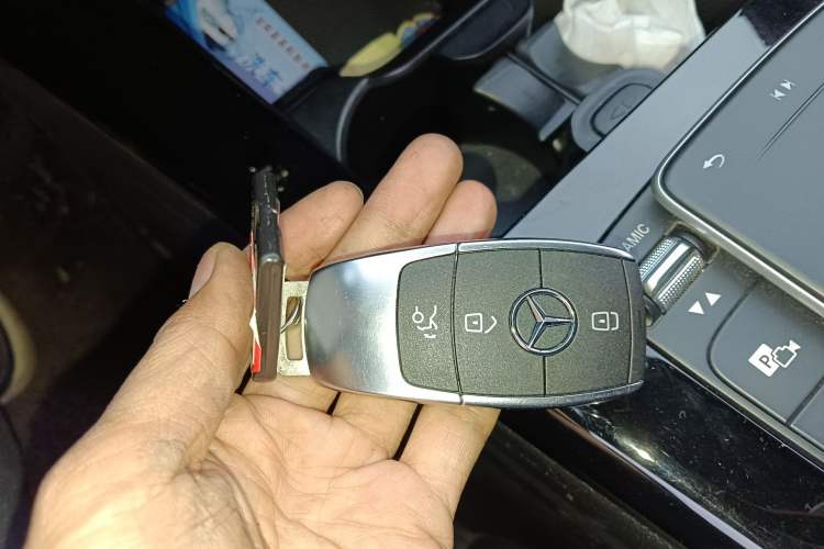 Used Mercedes-Benz A-Class 2022 Restyled A 200 L Sport Sedan Fashion Version
