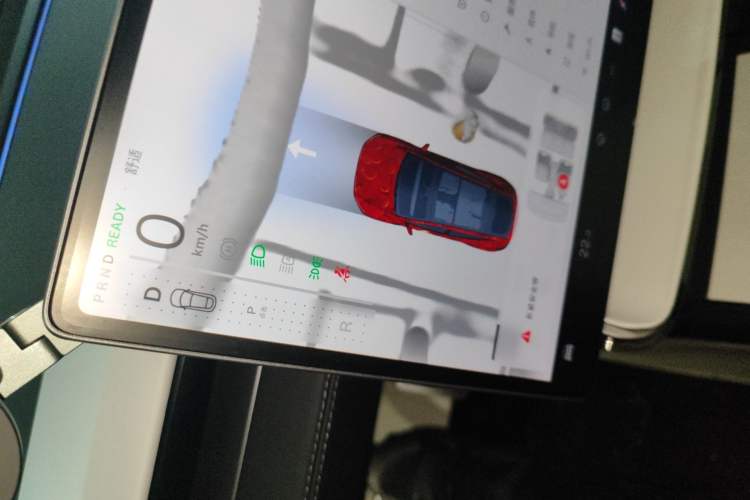 Used Tesla Model Y 2025 Rear-Wheel-Drive Version