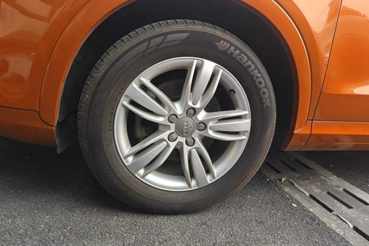 Used Audi Q3 2015 35 TFSI Comfort Model
