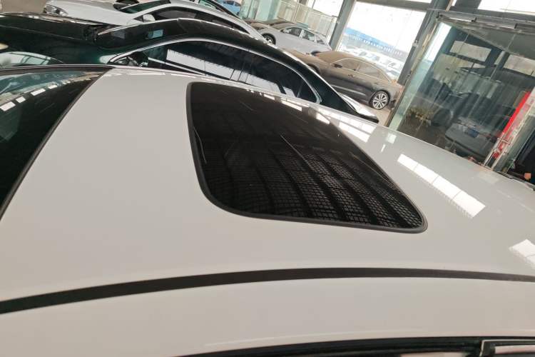 Used Honda Fit 2018 1.5L CVT Comfort Sunroof Version