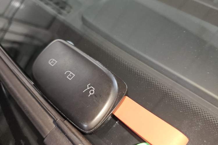 Used Lynk & Co Z20 2025 530 km Range Rear-Wheel Drive Max