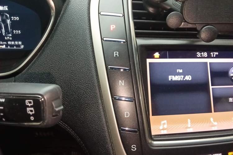 Used Lincoln Nautilus 2019 2.0T Two-Wheel Drive Luxury Edition China V Standard
