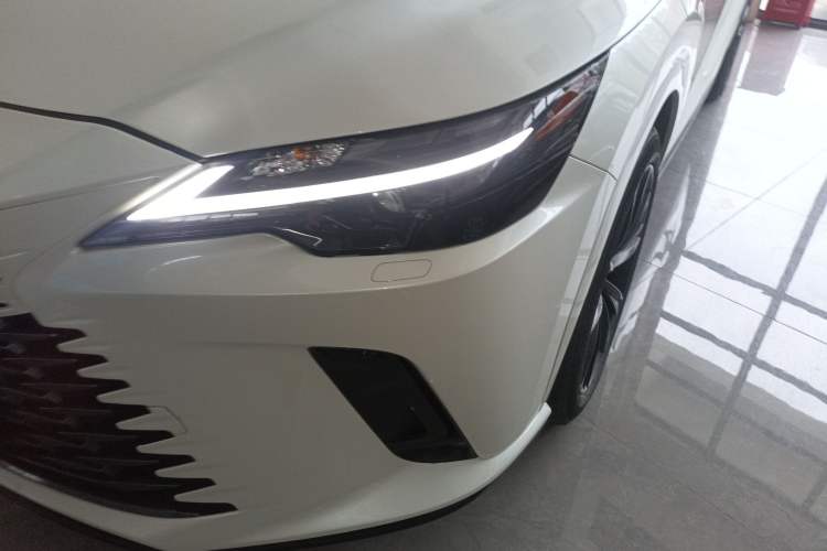 Used Lexus RX 2023 350h Two-Wheel Drive Comfort Edition
