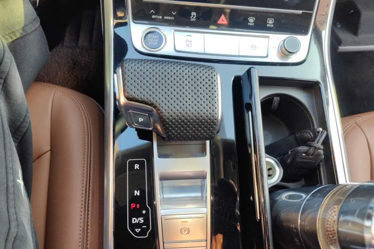 Used Audi Q7 2021 45 TFSI quattro S line Sport model