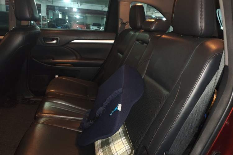 Used Toyota Highlander 2015 2.0T Four-Wheel Drive Luxury Edition 7-Seater