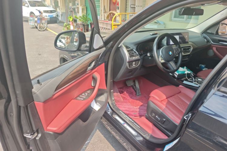 Used BMW X3 2023 Restyled xDrive30i Leading Edition M Night Sky Package Driver Seat