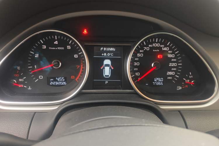 Used Audi Q7 2014 35 TFSI quattro Ambition model
