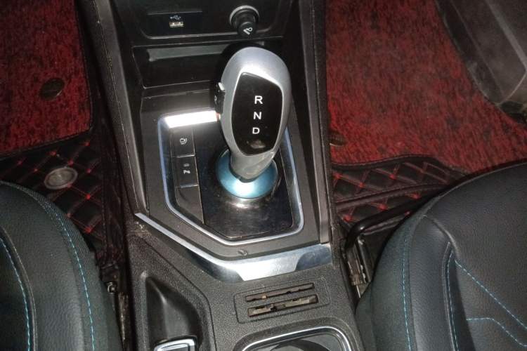 Used JAC Group iEVA50 2018 Luxury Smart Edition
