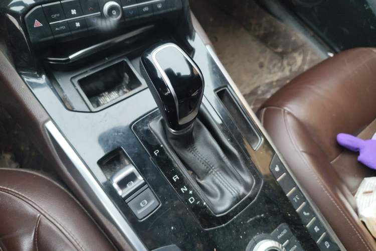 Used Wey VV7 2017 2.0T Flagship Model