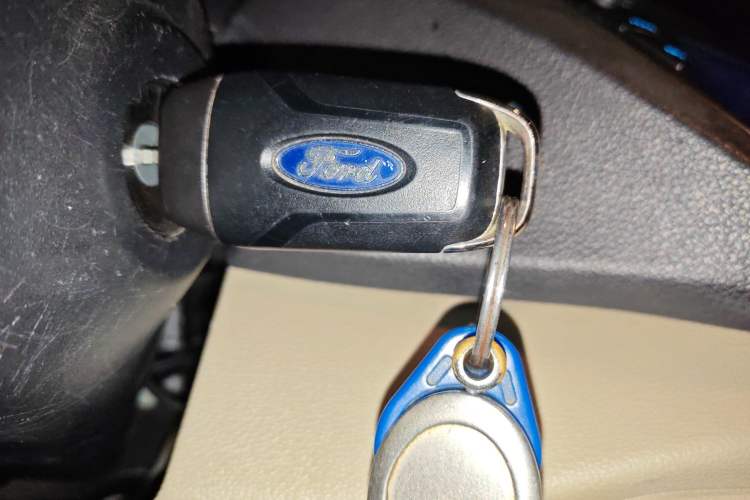 Used Ford Escort 2015 1.5L Automatic Comfort Edition