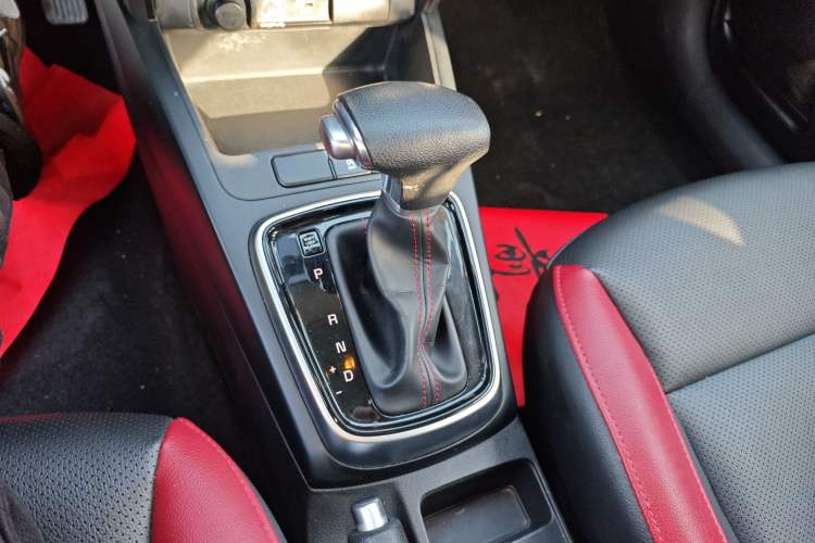 Used Kia KX Cross 2018 1.6L Automatic Dynamic Sunroof Version