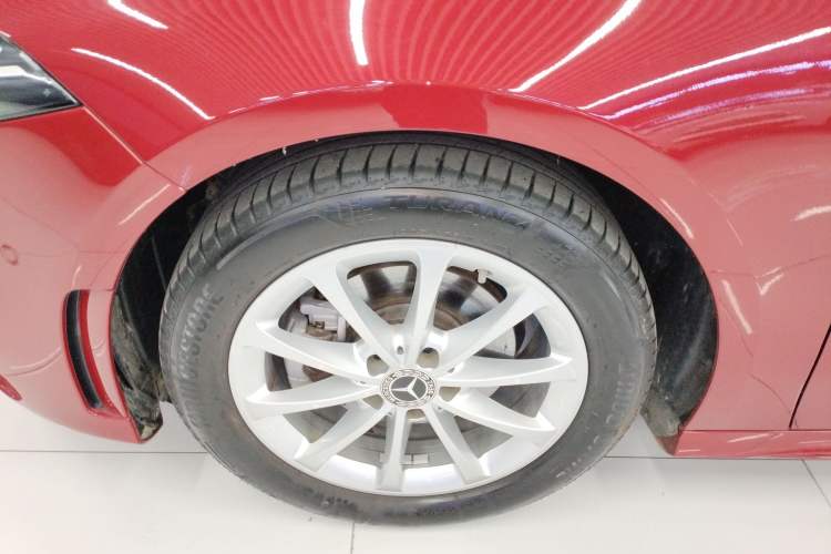 Used Mercedes-Benz A-Class 2022 Restyled A 200 L Sport Sedan Dynamic Version Left Front Wheel Hub