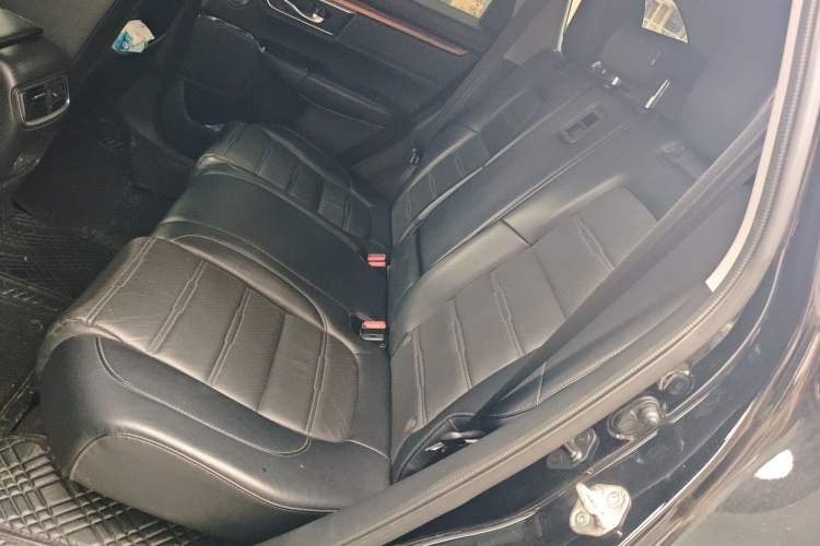 Used Honda CR-V 2017 240TURBO CVT Front-Wheel Drive Fashion Edition
