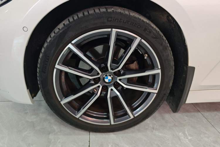 Used BMW 3 Series 2022 Updated 325Li M Sport Package Left Front Wheel Hub