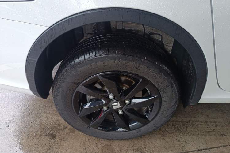 Used Baojun 310W 2020 1.5L Automatic Enjoyment Version China VI Emission Standard