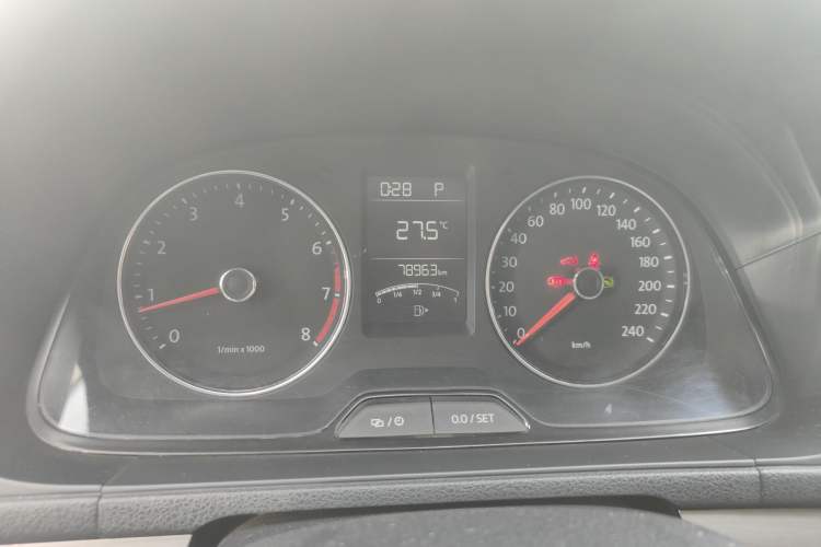 Used Volkswagen Lavida 2013 Restyled Classic 1.6L Automatic Comfort Edition