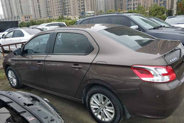 Used Peugeot 301 2014 1.6L Manual Luxury Edition
