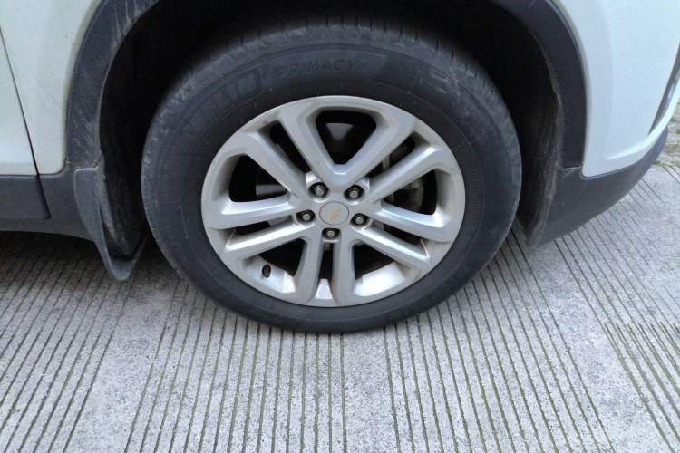 Used Chevrolet Trax 2016 1.4T Automatic Two-Wheel Drive Comfort Version with Sunroof