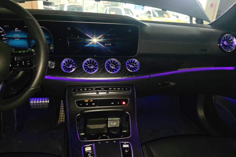 Used Mercedes-Benz E-Class (Import) 2021 E 260 Coupe