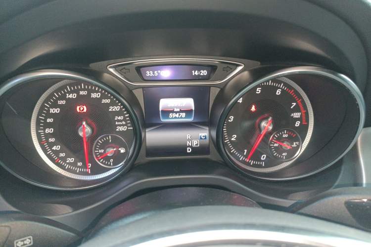 Used Mercedes-Benz CLA 2019 CLA 220 4MATIC
