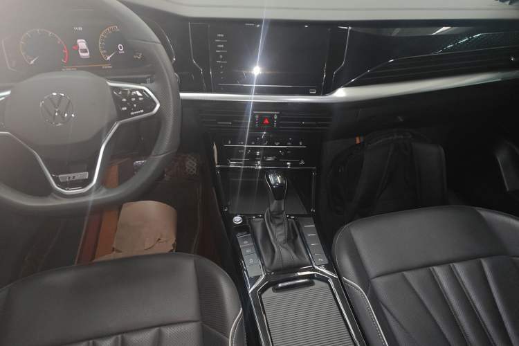 Used Volkswagen Passat 2024 380TSI Starry Dragon Edition