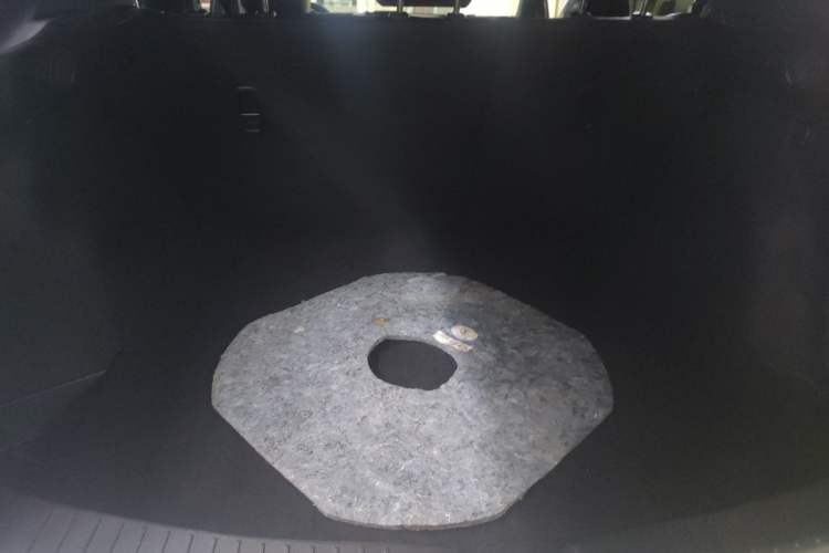 Used Mazda CX-4 2018 2.0L Automatic Two-Wheel Drive Blue Sky Premium Upgrade Version China V Standard