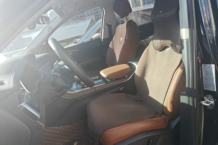 Used Audi Q7 2023 55 TFSI quattro S line Sport Edition Left Front Seat