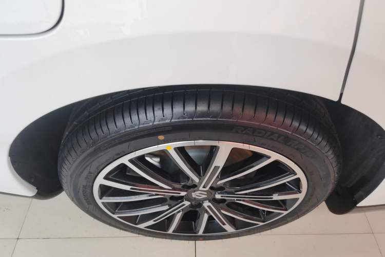 Used Leapmotor B01 2025 430 Comfort Edition Right Rear Wheel Hub