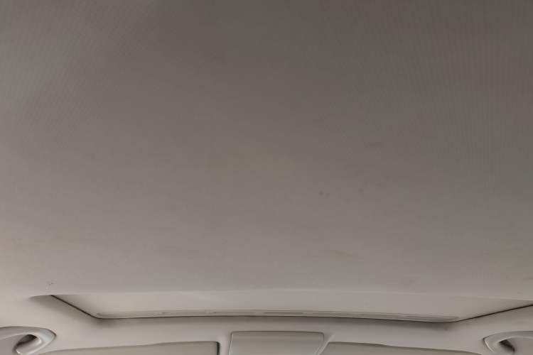 Used Volkswagen Gran Lavida 2013 1.6L Automatic Comfort Model