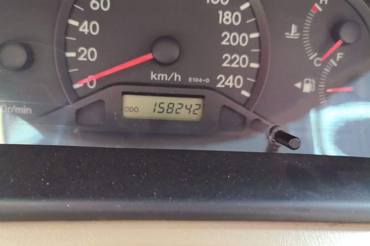 Used Toyota Corolla EX 2011 1.6L Manual Classic Edition Odometer Close Up