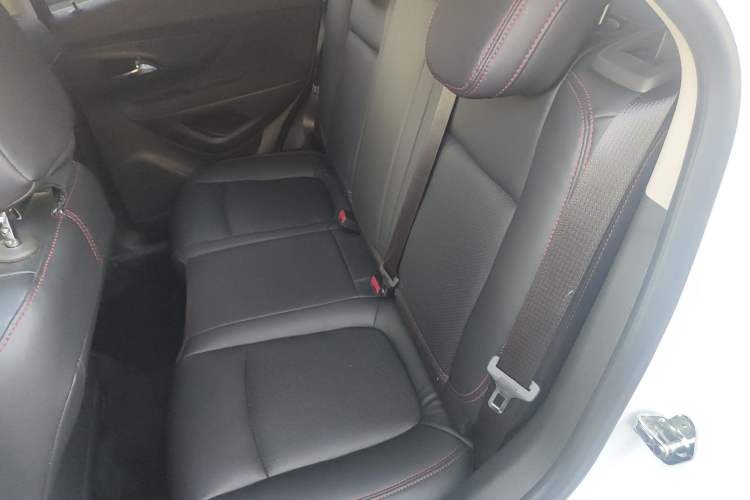 Used Buick Encore 2018 18T Automatic Two-Wheel Drive Urban Leading Model