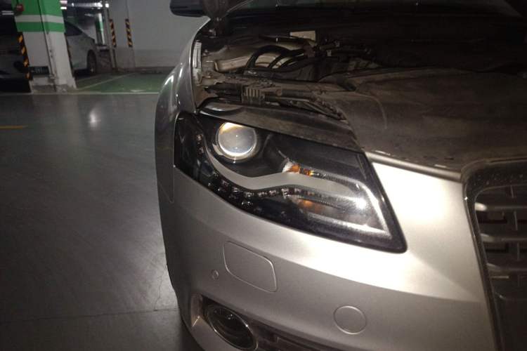 Used Audi A4L 2012 2.0 TFSI automatic standard version