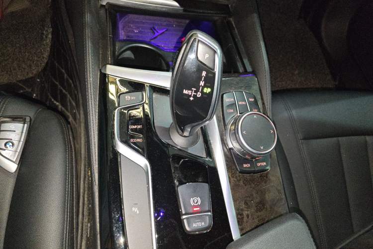 Used BMW 5 Series 2018 525Li M Sport Package
