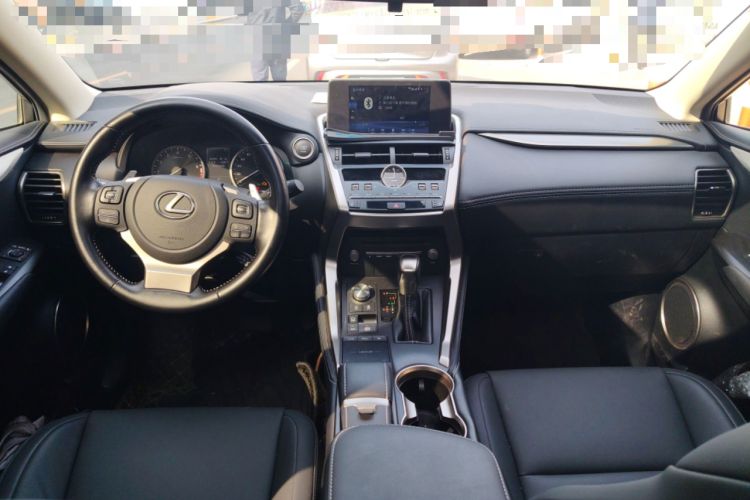 Used Lexus NX 2020 200 All-Wheel Drive Fēngshàng Version China VI Standard Center Console
