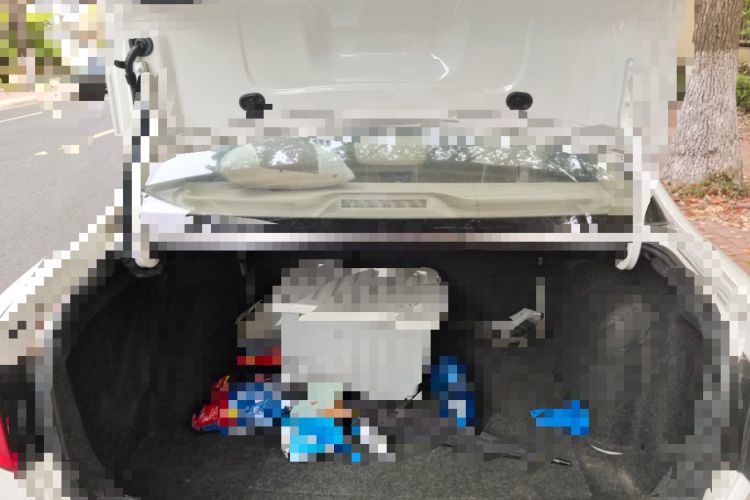 Used Volkswagen Lavida 2013 Restyled Classic 1.6L Manual Comfort Edition Trunk