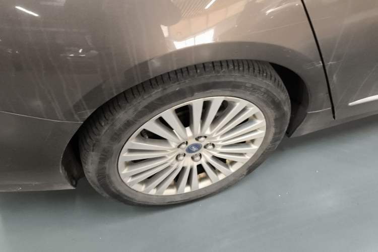 Used Ford Taurus 2017 EcoBoost 245 Luxury Model