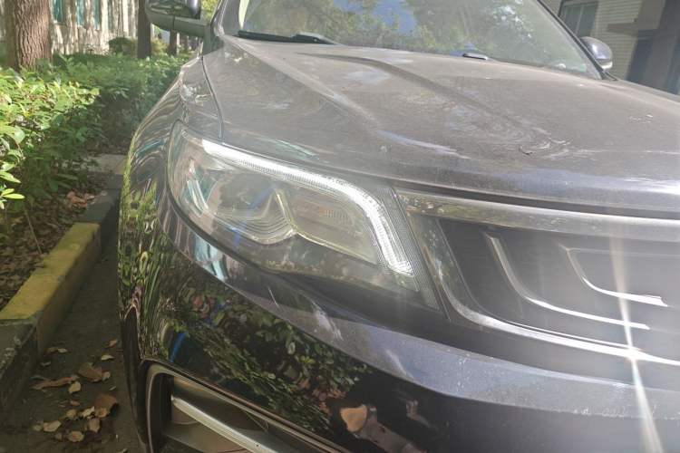 Used Geely Auto Emgrand X7 Sport 2020 1.8TD DCT Two-Wheel Drive Smart Connect 4G-Enabled Version