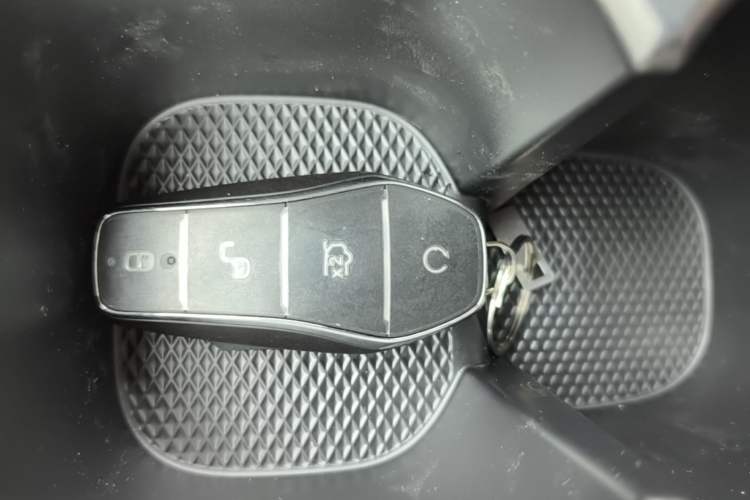 Used BYD Seagull 2025 Intelligent Driving Version 305 km Dynamic Edition Vehicle Key