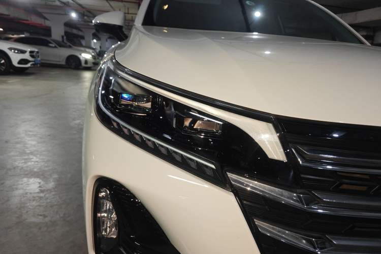 Used GAC Trumpchi GS4 2020 270T Automatic Smart Connectivity Edition Right Front Headlight