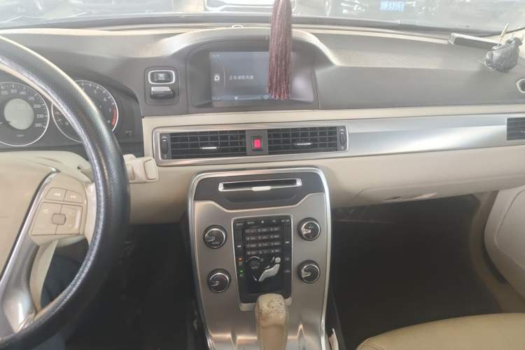 Used Volvo S80L 2012 2.0T ZhiShang Version