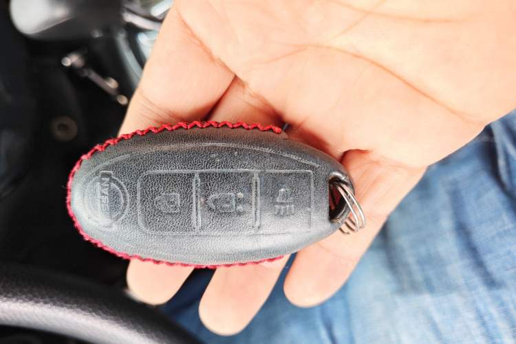 Used Nissan Tiida 2011 1.6L CVT Smart Version