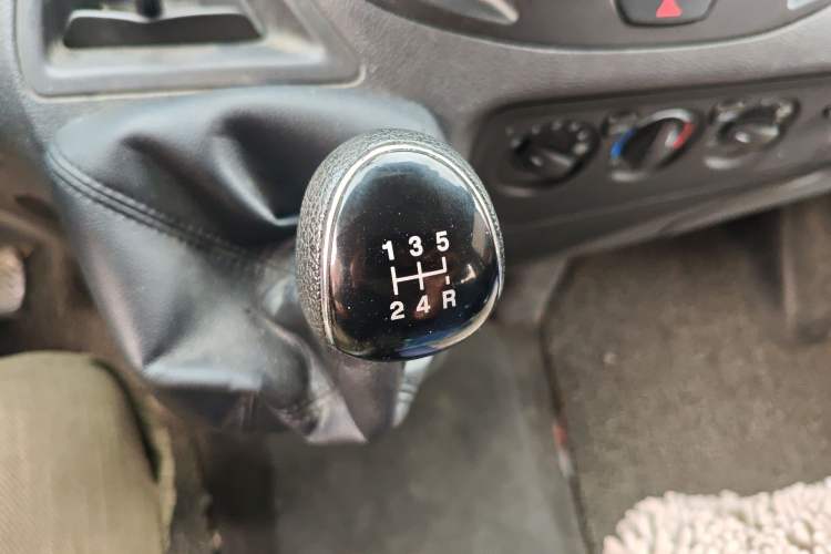 Used Ford Transit  Gear Lever