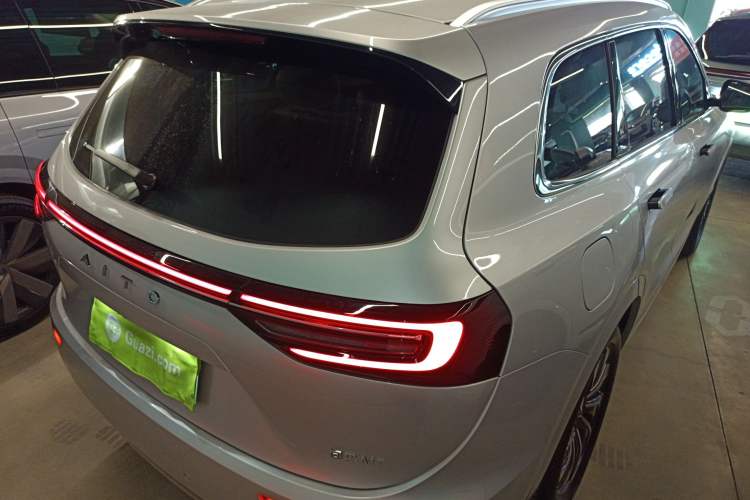 Used Hima AITO M7 2024 1.5T Rear-Drive Plus Version 5 Seats Rear Right 45 Deg