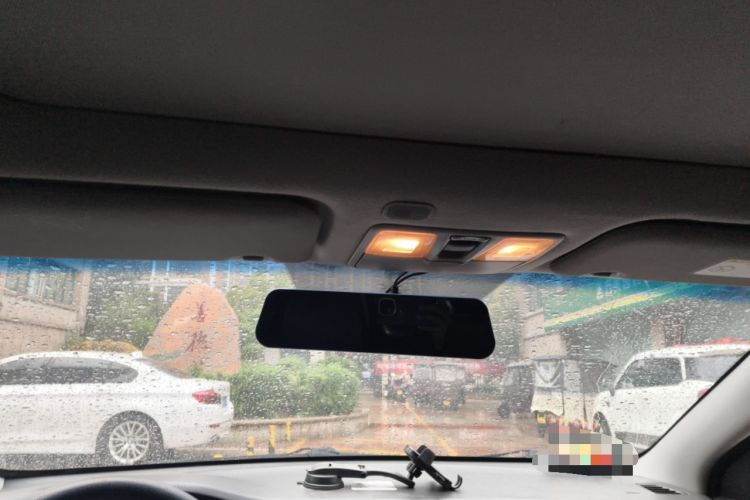 Used Hyundai Mistra 2016 1.8L Automatic Smart GLS Headliner