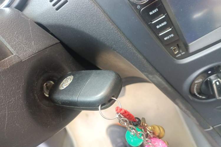 Used Dongfeng Aeolus S30 2012 1.6L Manual Zunya Model
