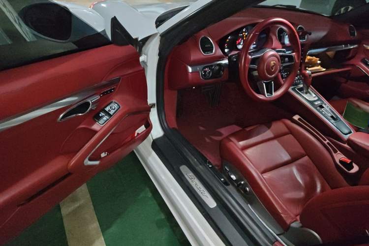 Used Porsche 718 2016 Boxster 2.0T Driver Seat