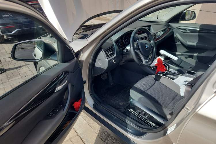 Used BMW X1 2015 sDrive18i Fashion Upgrade Edition
