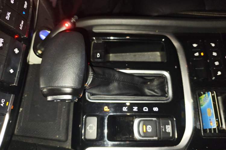 Used GAC Trumpchi GS7 2017 320T Two-Wheel-Drive Luxury Smart Connectivity Model